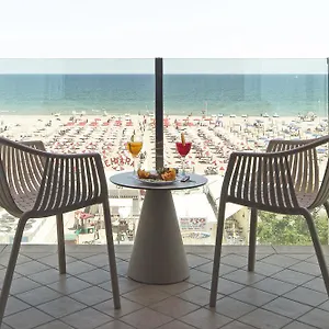 *** Hotel Regina Fronte Mare Italië
